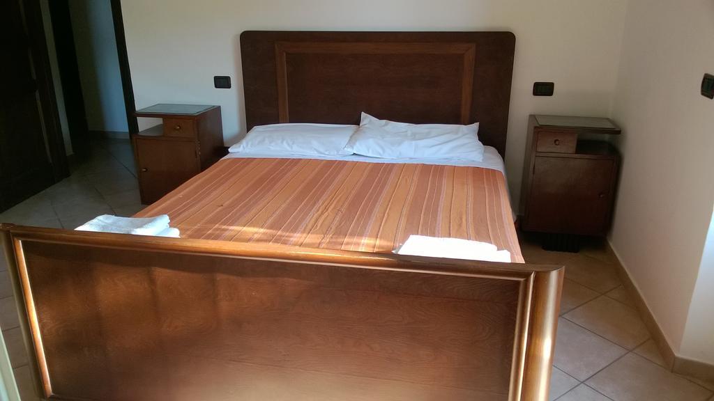 Agriturismo Za Beata Bed & Breakfast Penna Sant'Andrea ภายนอก รูปภาพ